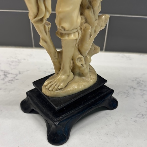 Vintage Tan Accent Sculpture with Organic Flow - Picture 5 of 9